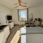 Liege, Vue Au Village De Les Mimosas Apartmán Bormes-les-Mimosas